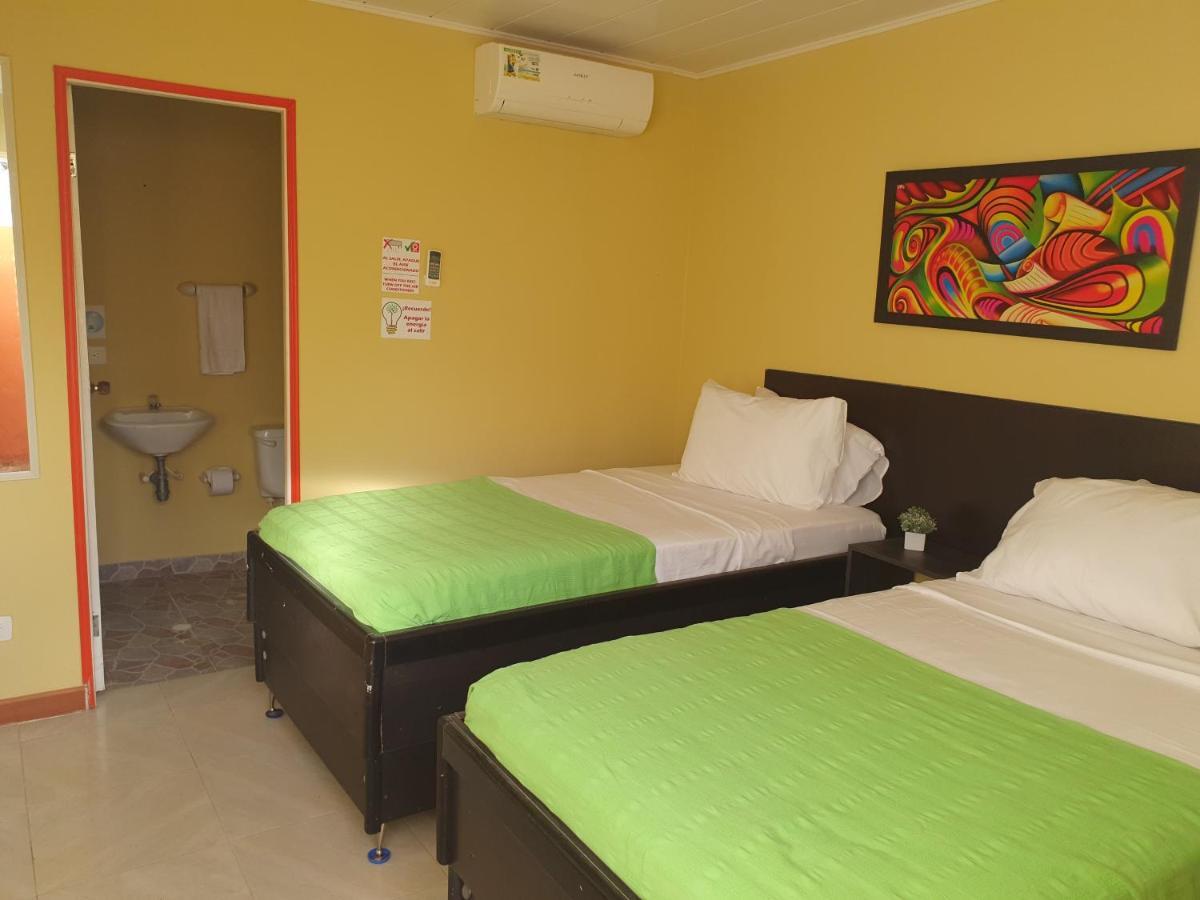 Victoria'S Gennie Bay Village Hostal San Andrés 외부 사진