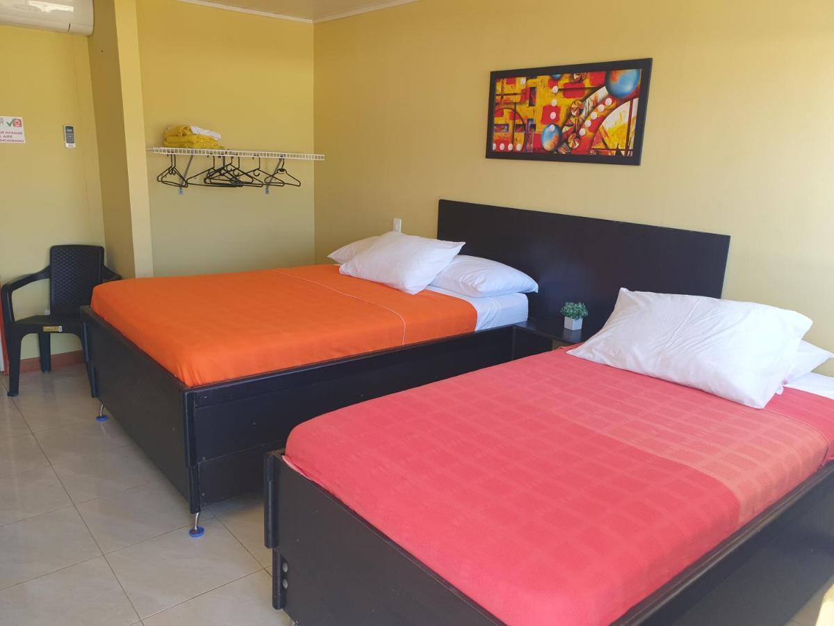 Victoria'S Gennie Bay Village Hostal San Andrés 외부 사진