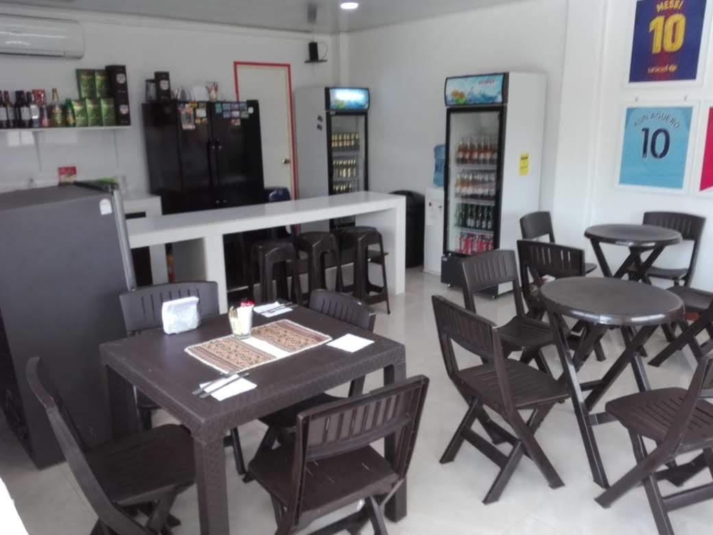 Victoria'S Gennie Bay Village Hostal San Andrés 외부 사진
